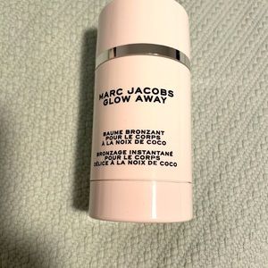 Marc Jacobs Glow Away